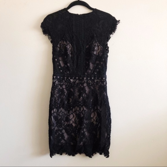 LF Dresses & Skirts - LF Black Lace Bodycon Dress